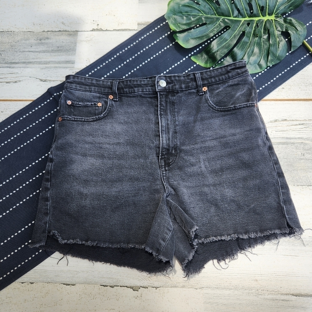 American Eagle Stretch Highest Rise 90's Boyfriend Shorts Black Size 14
